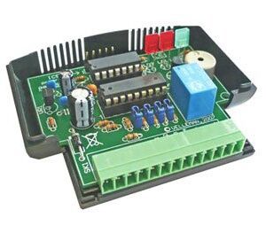 VM142 - MODULO PLC CON MICROCONTROLLORE